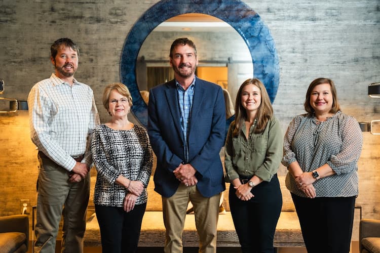 Lisenby & Associates